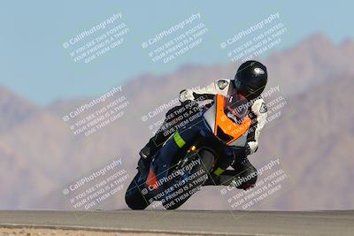 media/Oct-01-2023-SoCal Trackdays (Sun) [[4c570cc352]]/Turn 9 Set 1 (950am)/